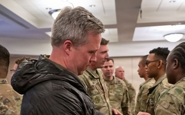 Sec Army Welcomes Soldiers to the First Infantry Divison