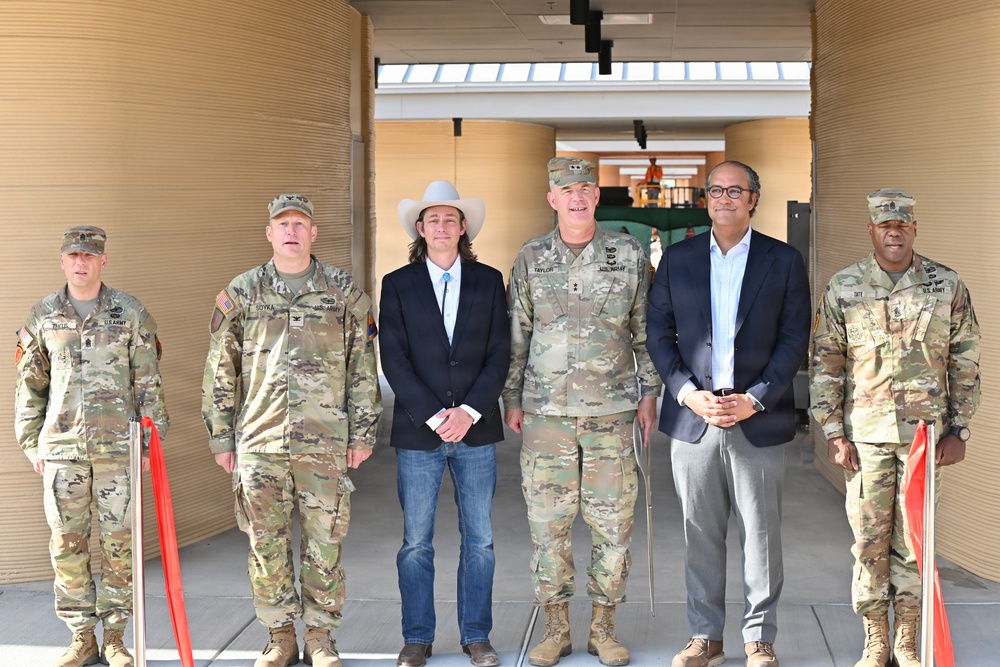 USACE Celebrates Ribbon Cutting for 3D-Printed Military Barracks at Fort Bliss