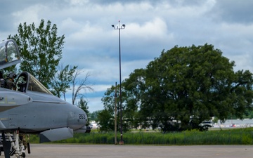 Peck Marshals A-10 Thunderbolt II to Parking Spot