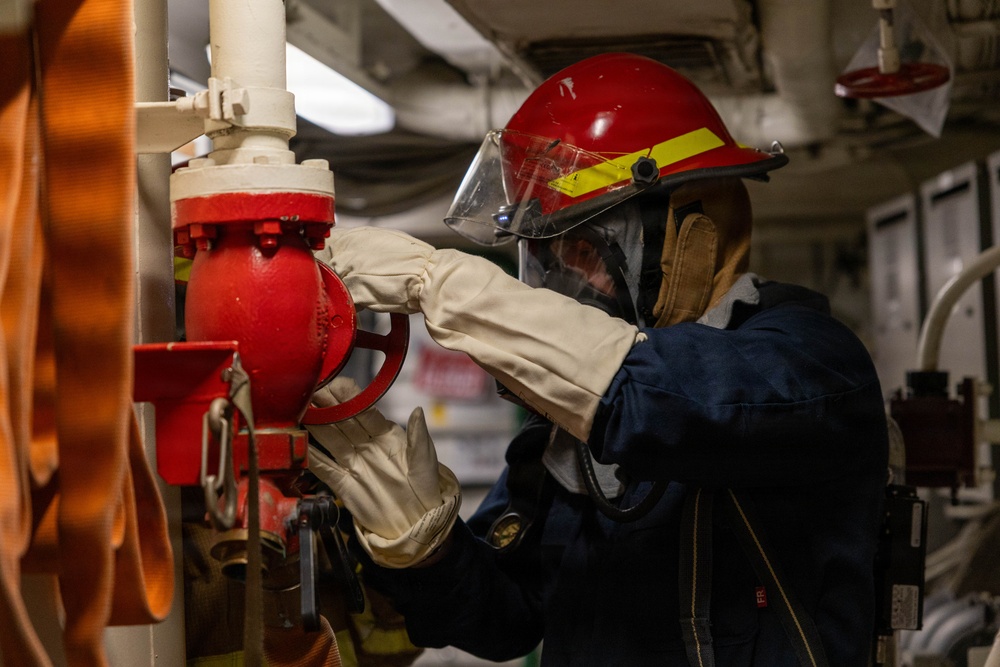 USS Gridley conducts General Quarters Drill