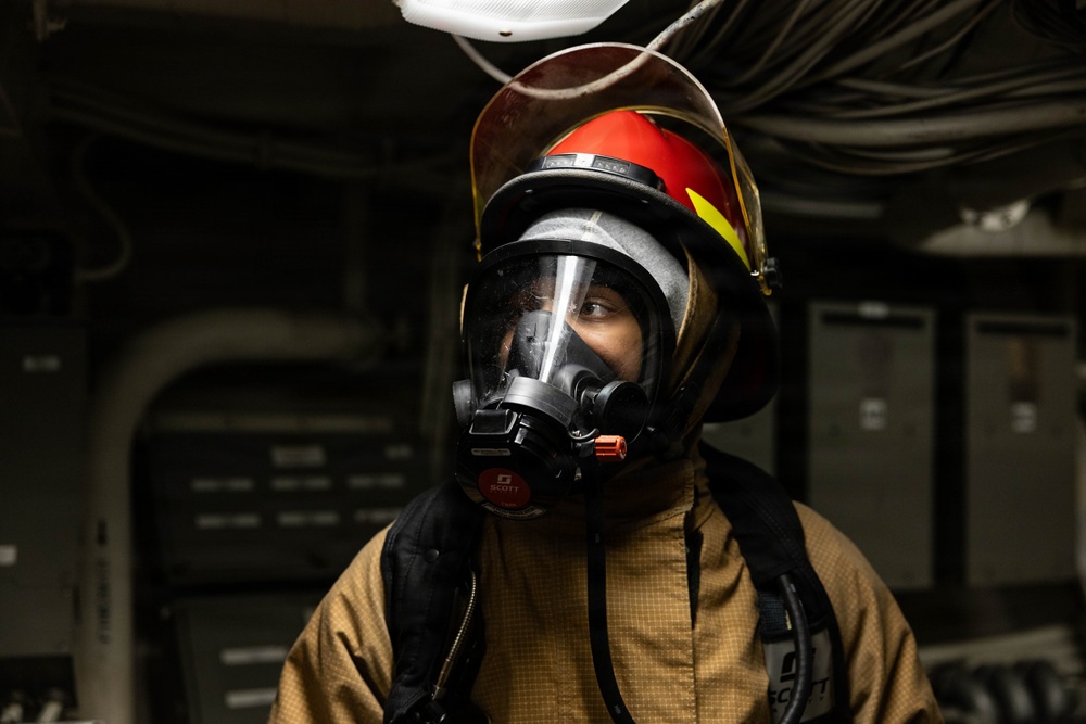 USS Gridley conducts General Quarters Drill