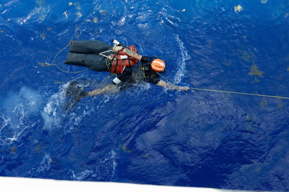 USS Gridley conducts Man Overboard Drill
