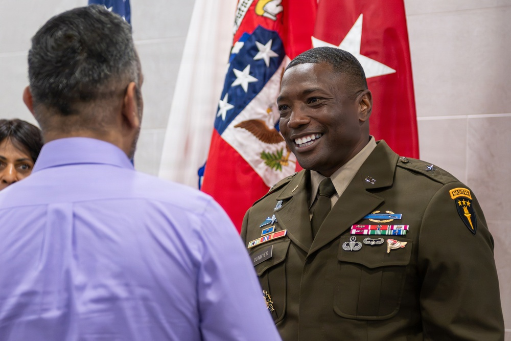 Dunmyer becomes Commandant of the U.S. Army War College