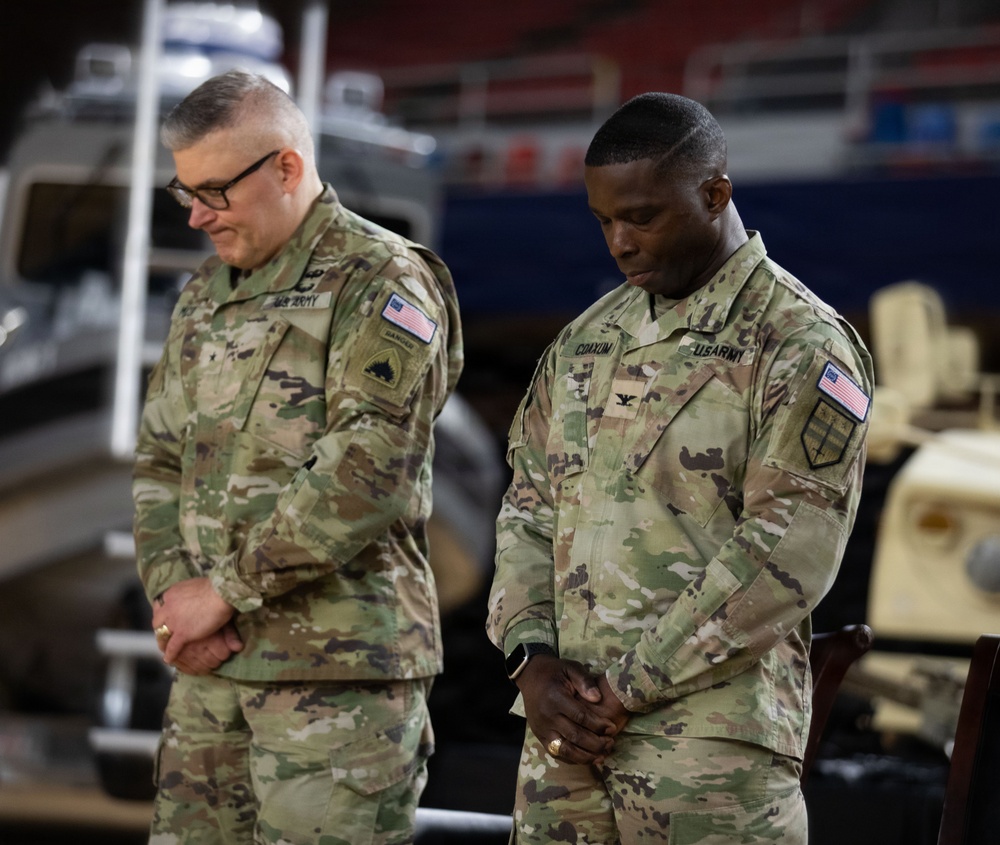 260th Special Purpose Brigade holds change of command ceremony