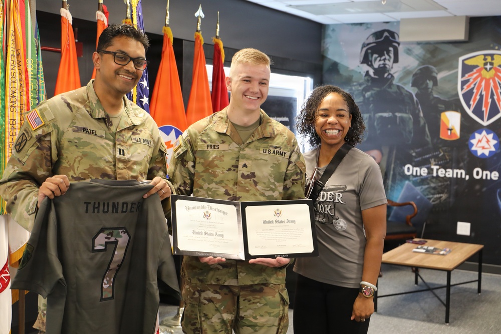 7th Signal Command Soldier Reaffirms Commitment Through Reenlistment