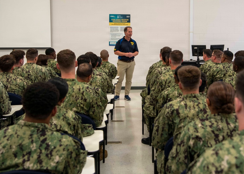 Assistant Secretary of the Navy Tours Recruit Training Command