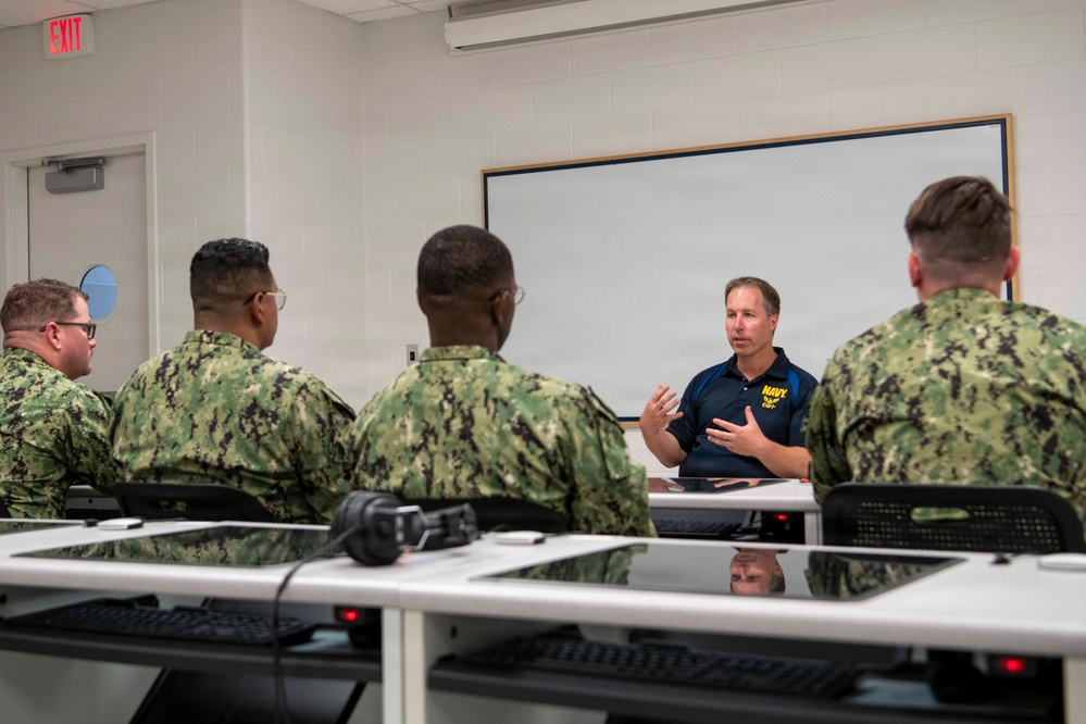Assistant Secretary of the Navy Tours Recruit Training Command