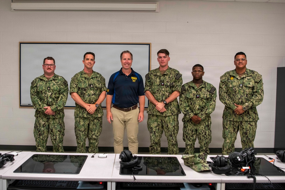 Assistant Secretary of the Navy Tours Recruit Training Command