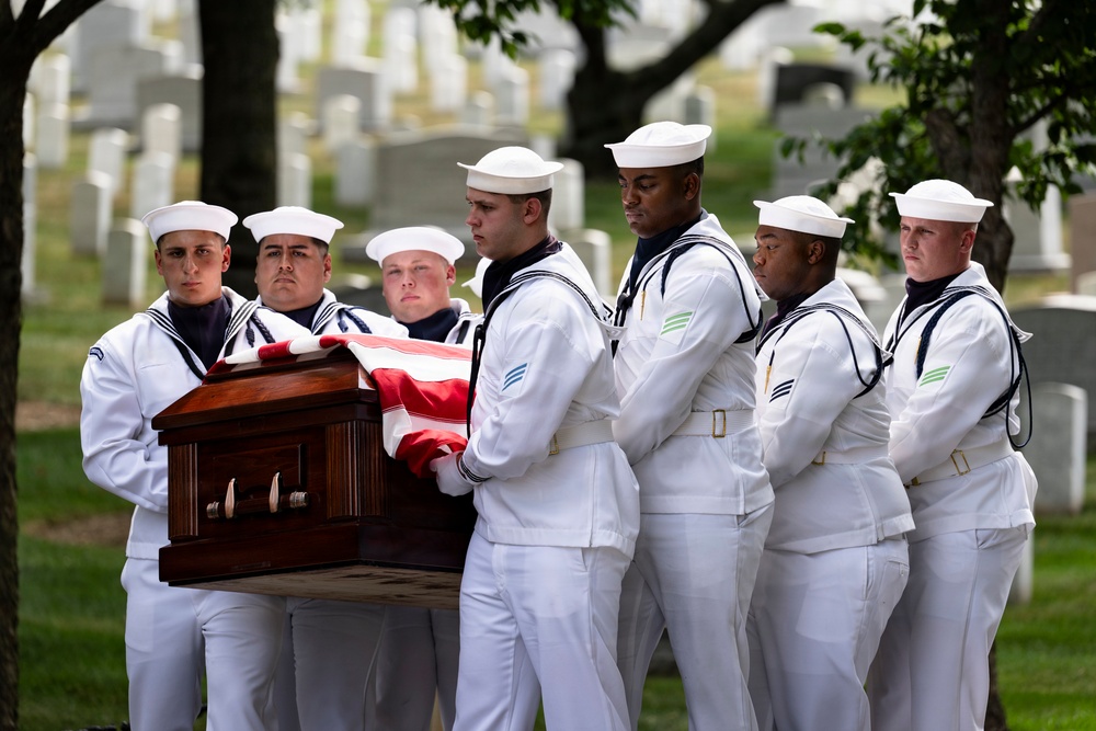 Full Military Funeral Honors with Escort are Conducted for U.S. Navy Cmdr. Raymond Stoetzer in Section 31