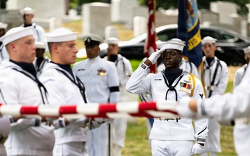 Navy Officer Who Charted USS Thresher Wreckage Interred at Arlington National Cemetery