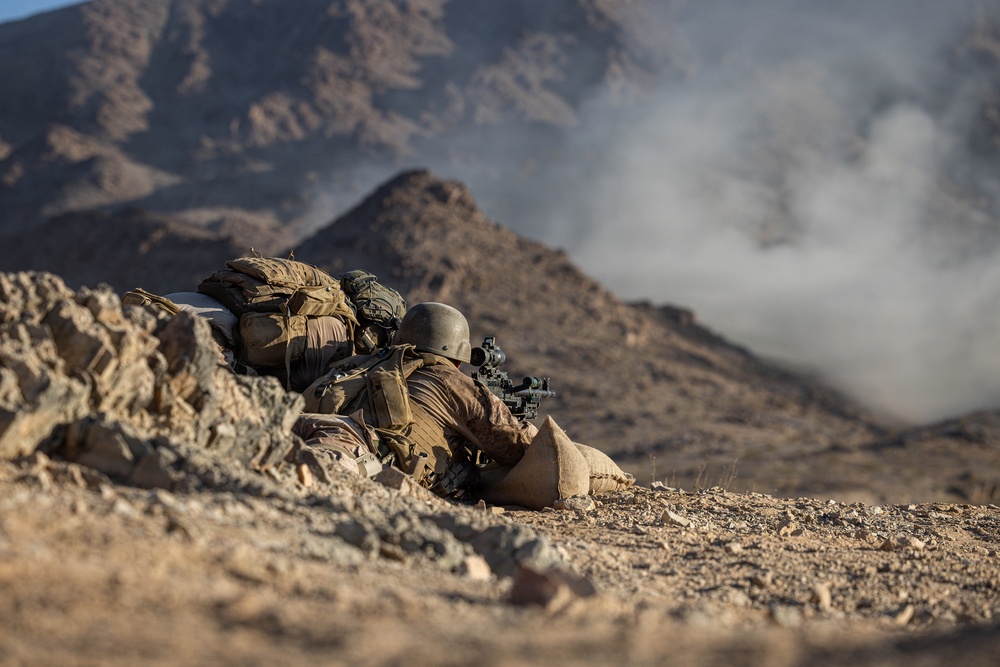 SLTE 4-26: Golf Company, 2nd Battalion, 2nd Marine Regiment Conduct Live-Fire Company Attacks
