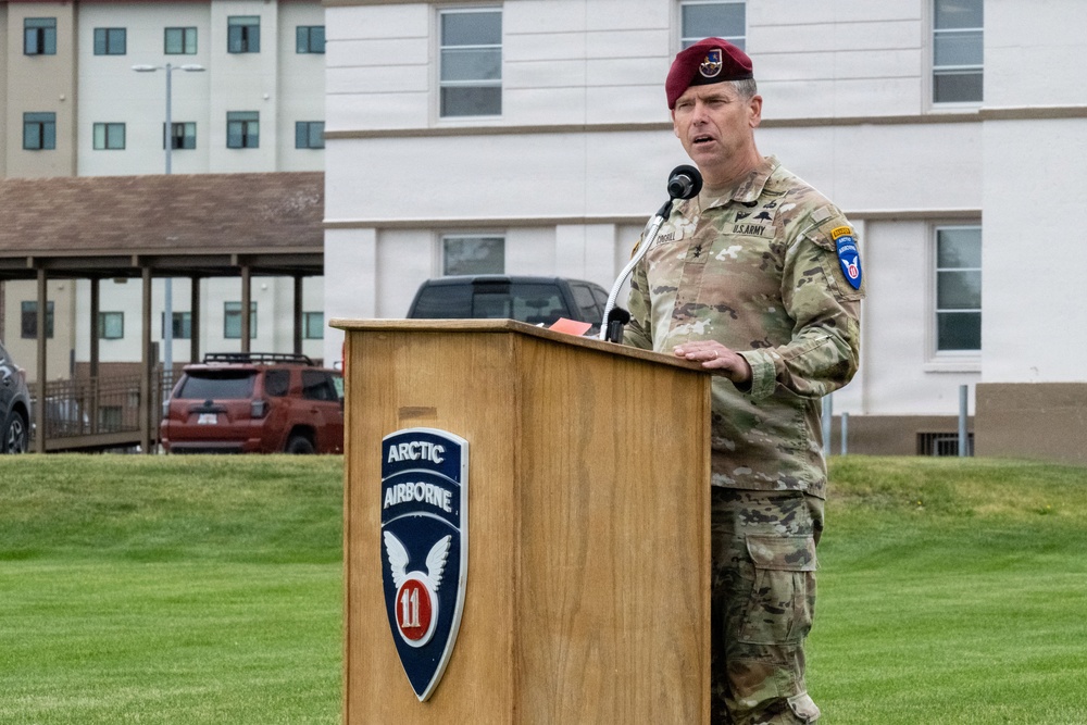11th Airborne Division welcomes in new senior leaders