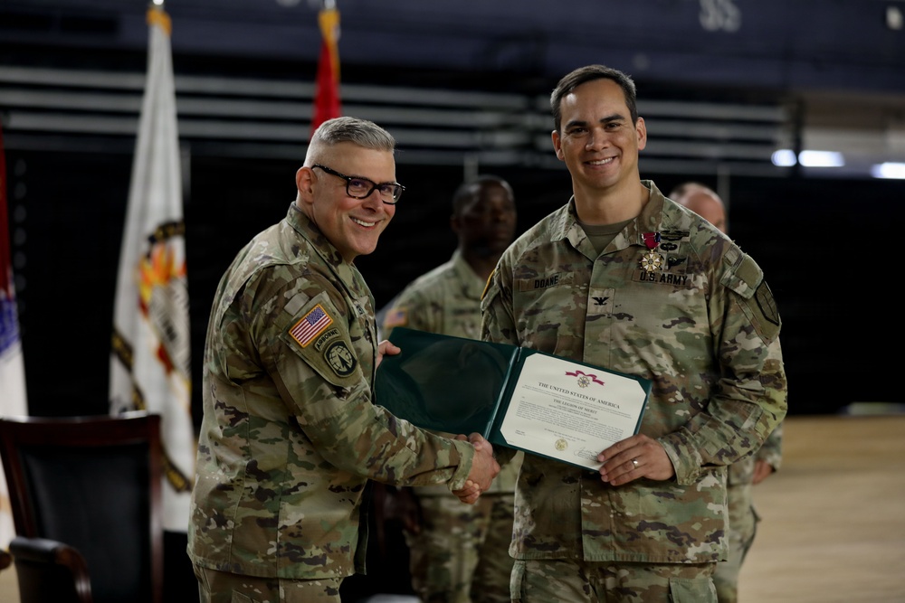 260th Special Purpose Brigade Holds Change of Command Ceremony