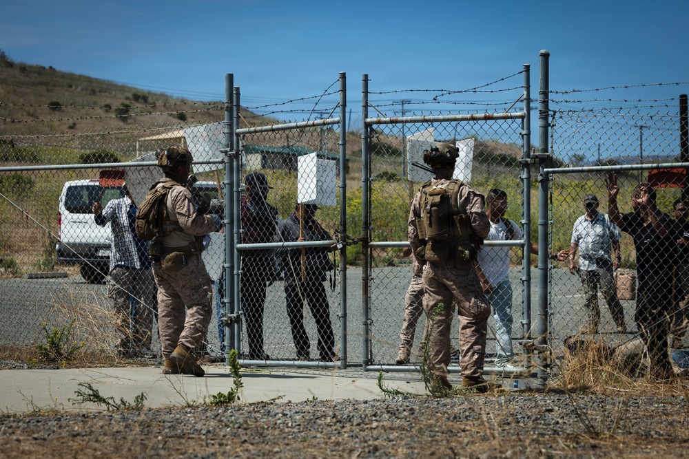 13th MEU | BLT 2/4 Reinforces Simulated U.S. Consulate