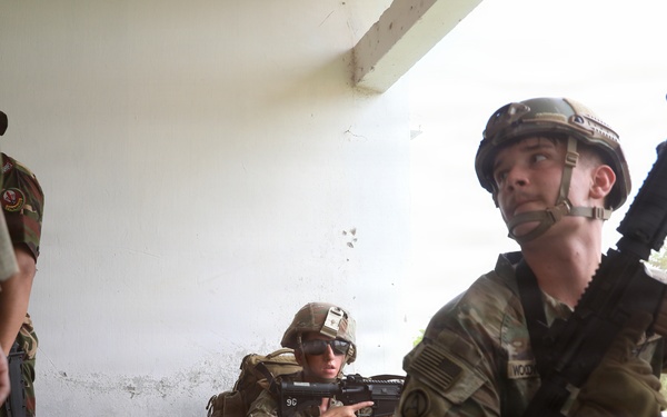 Building Assault Serves as Culmination of Tiger Lighting Counterterror Training