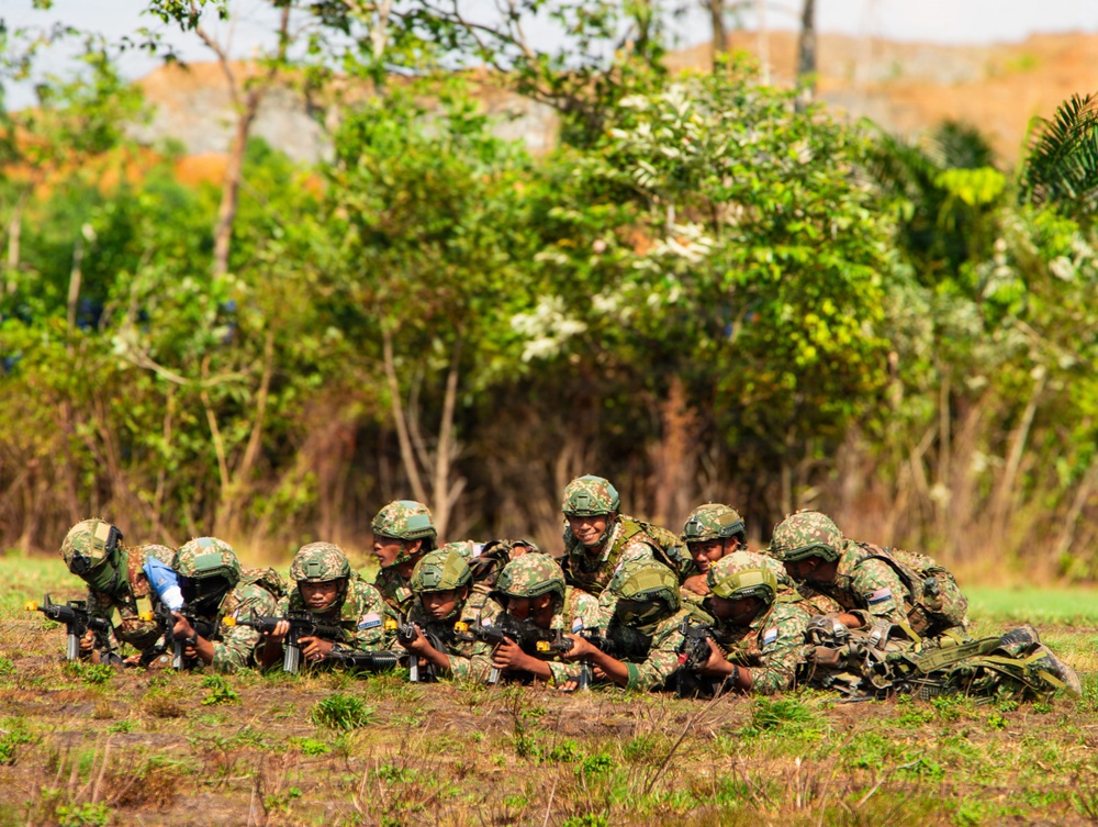 Gagah Setia: Malaysian, Australian and U.S. armies conduct air assault exercise during Keris Strike 26