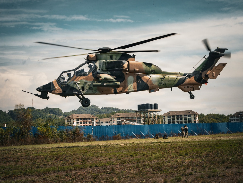 Gagah Setia: Malaysian, Australian and U.S. armies conduct air assault exercise during Keris Strike 26