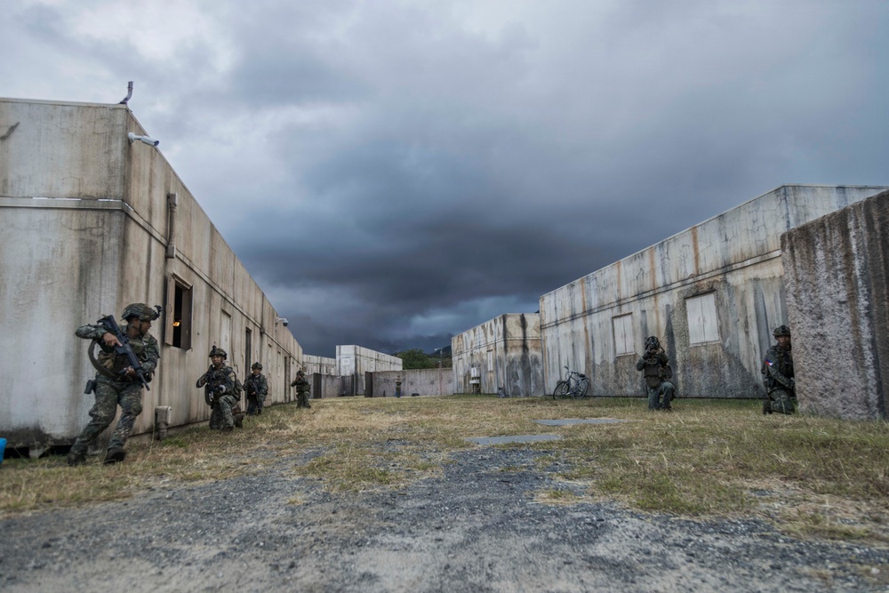 Multinational special forces integrate during RIMPAC 2026