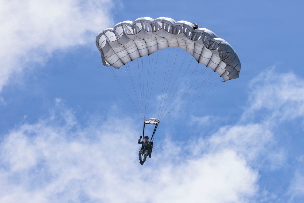 Multinational special forces integrate during RIMPAC 2026