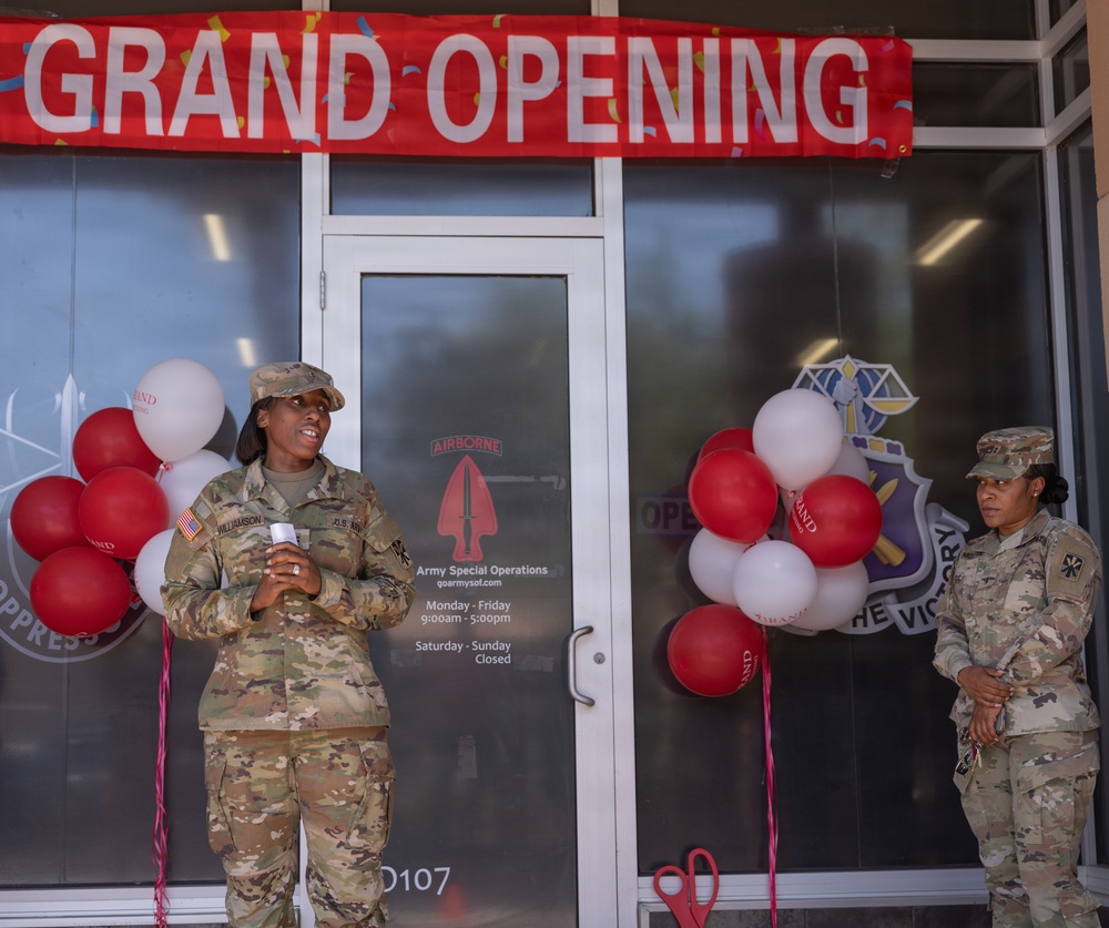 Warrant officer recruiting office grand opening