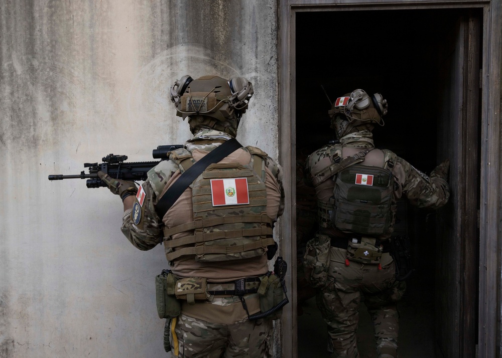 Multinational special forces integrate during RIMPAC 2026