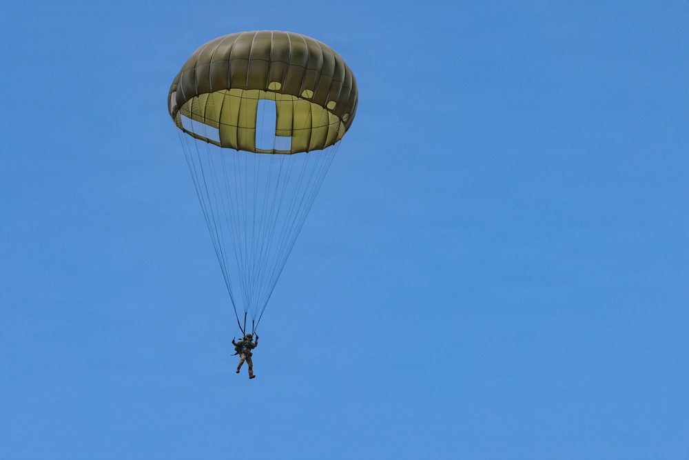 Multinational special forces integrate during RIMPAC 2026