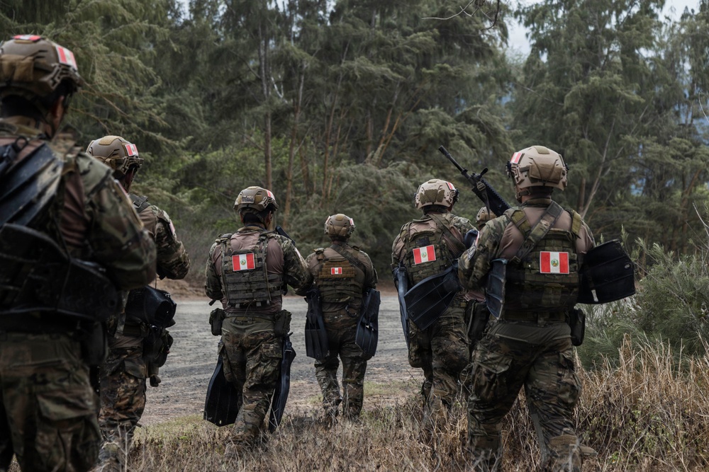 Multinational special forces integrate during RIMPAC 2026