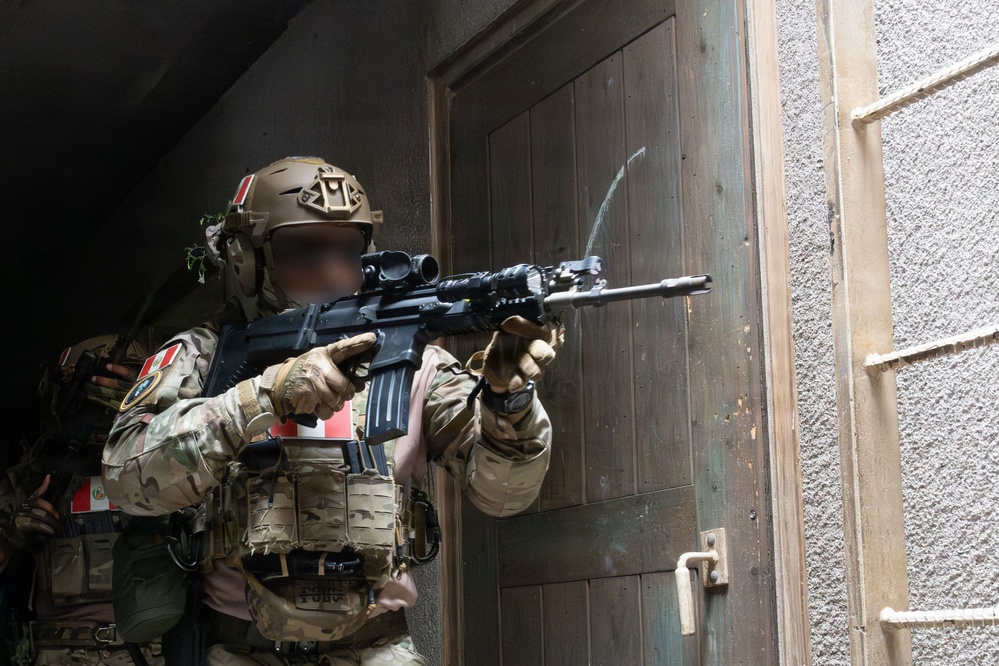 Multinational special forces integrate during RIMPAC 2026
