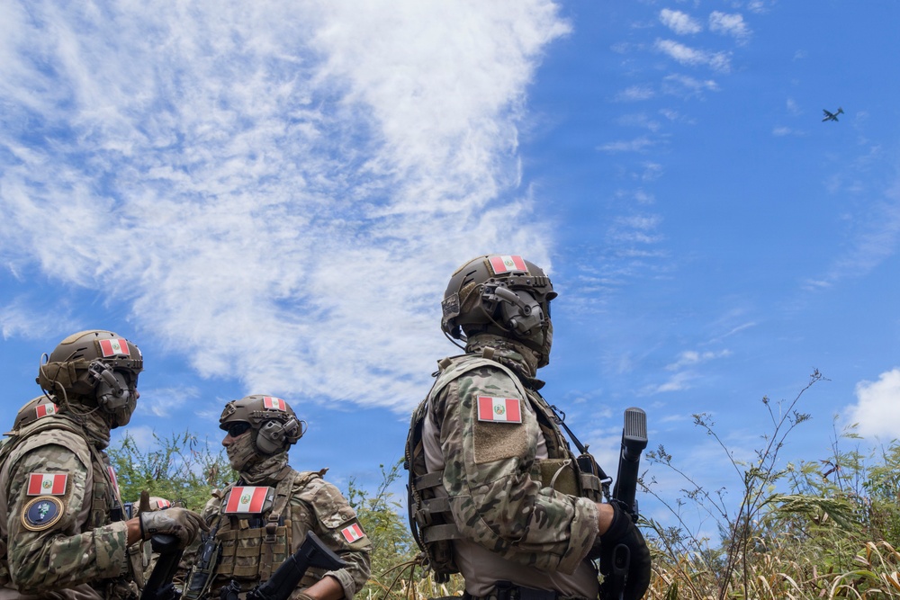 Multinational special forces integrate during RIMPAC 2026