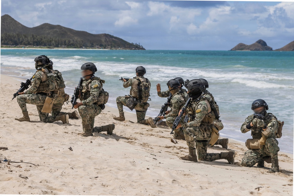Multinational special forces integrate during RIMPAC 2026