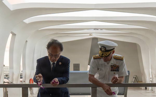 Katsuaki Kamiji, mayor of the city of Yokosuka, visits the USS Arizona Memorial with Adm. Steve Koehler, commander, U.S. Pacific Fleet