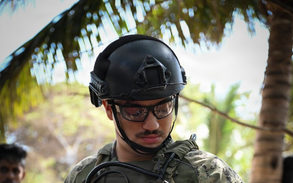 U.S. Coast Guard and Sri Lanka Navy prepare for VBSS Training