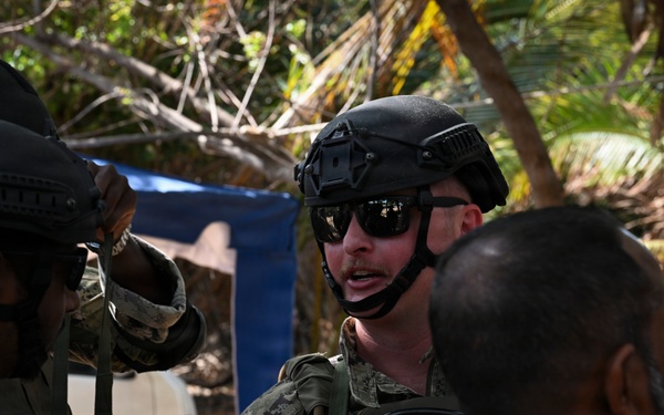 U.S. Coast Guard and Sri Lanka Navy prepare for VBSS Training
