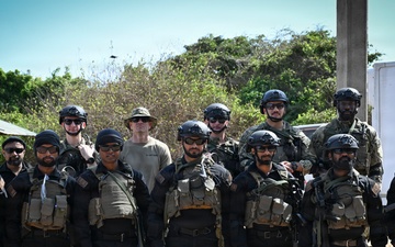 U.S. Coast Guard and Sri Lanka Navy prepare for VBSS Training
