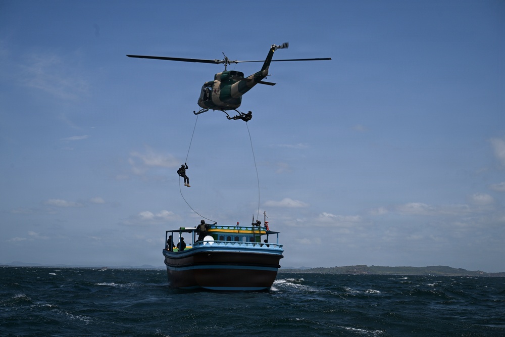 U.S. Coast Guard and Sri Lanka Navy conduct VBSS training during CARAT Sri Lanka 26