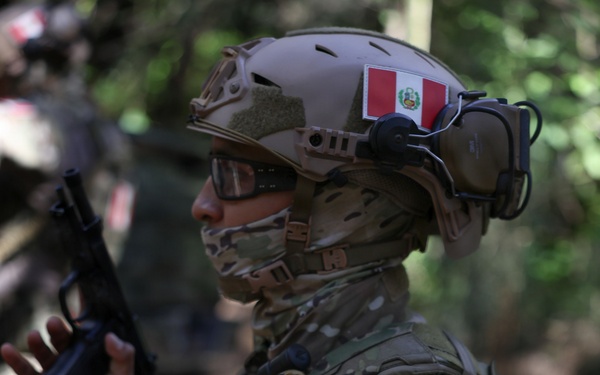 Multinational special forces integrate during RIMPAC 2026