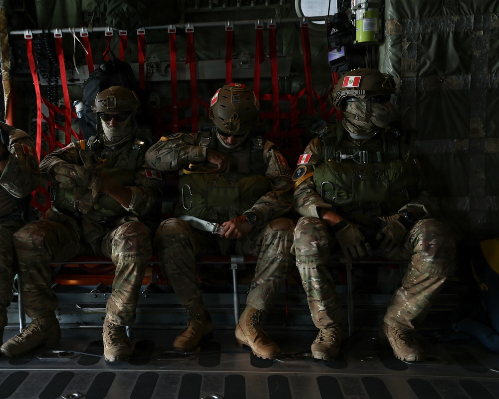 Multinational special forces integrate during RIMPAC 2026