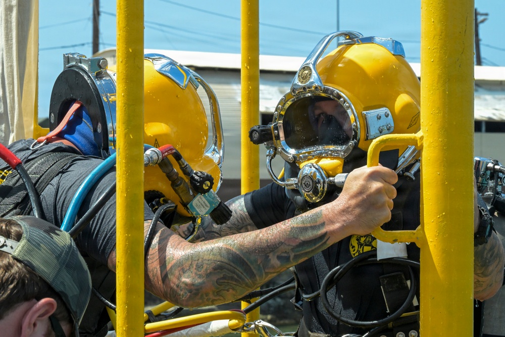 Mobile Diving and Salvage Unit 1 Disestablished; Explosive Ordnance Disposal Mobile Unit 9 Reestablished