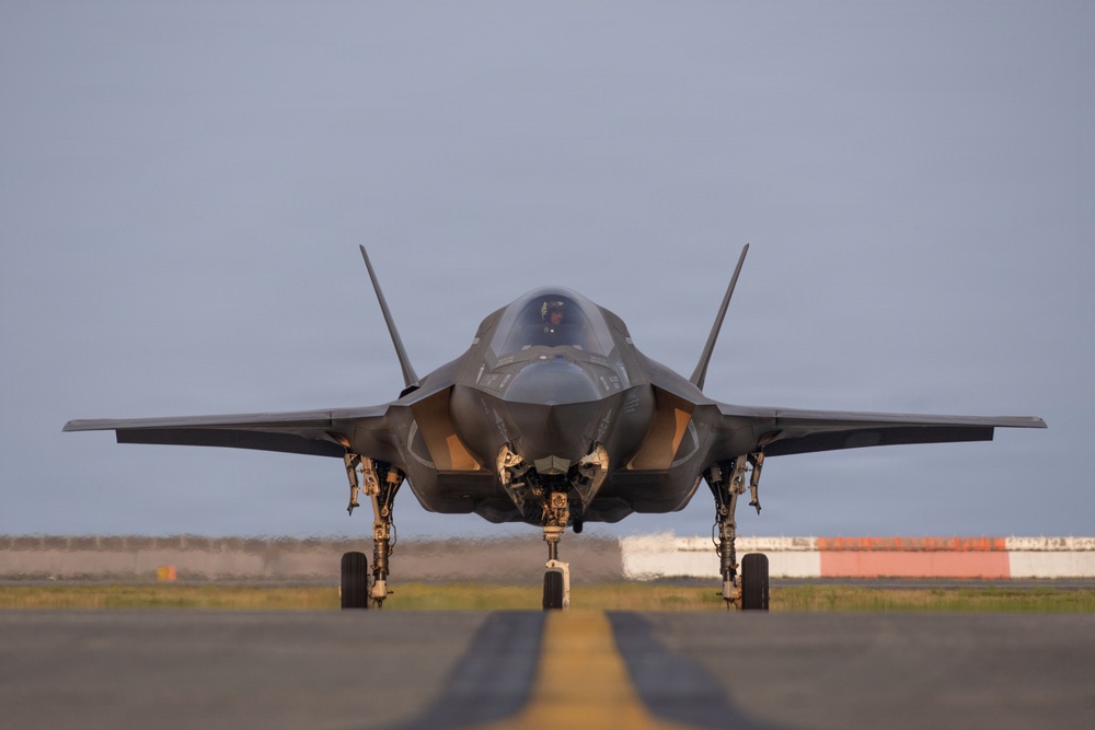 VMFA-121 returns home from 31st Marine Expeditionary Unit