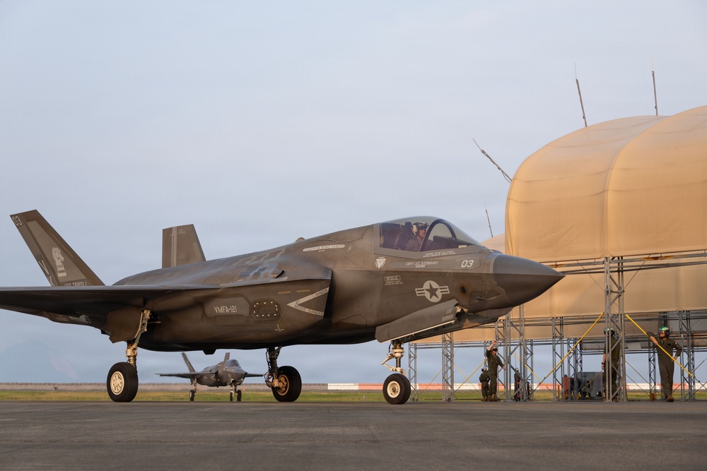 VMFA-121 returns home from 31st Marine Expeditionary Unit