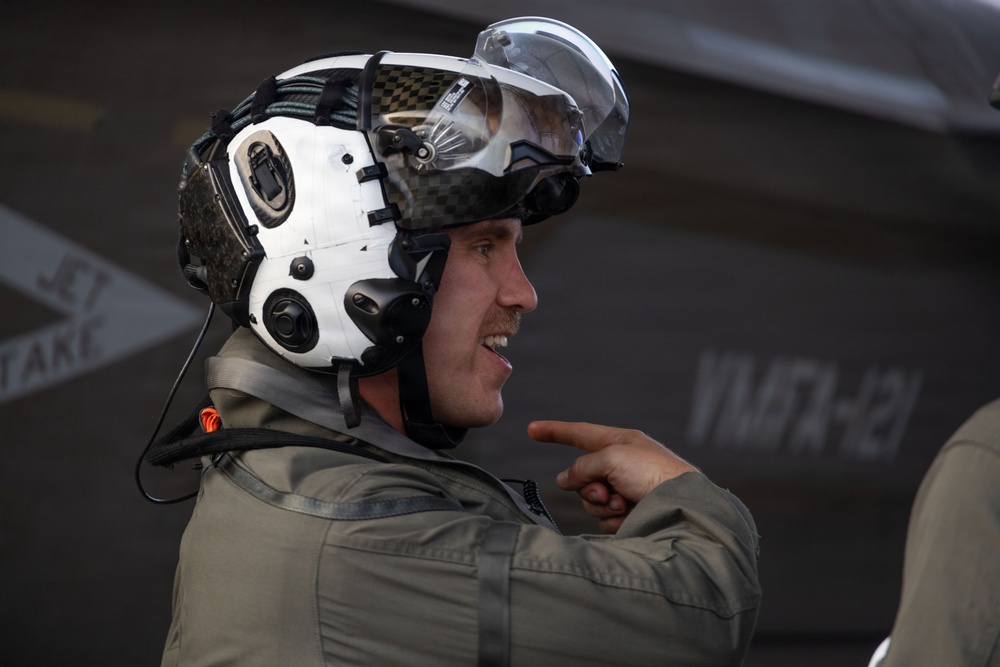 VMFA-121 returns home from 31st Marine Expeditionary Unit