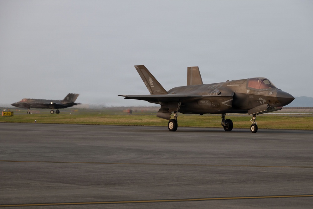 VMFA-121 returns home from 31st Marine Expeditionary Unit