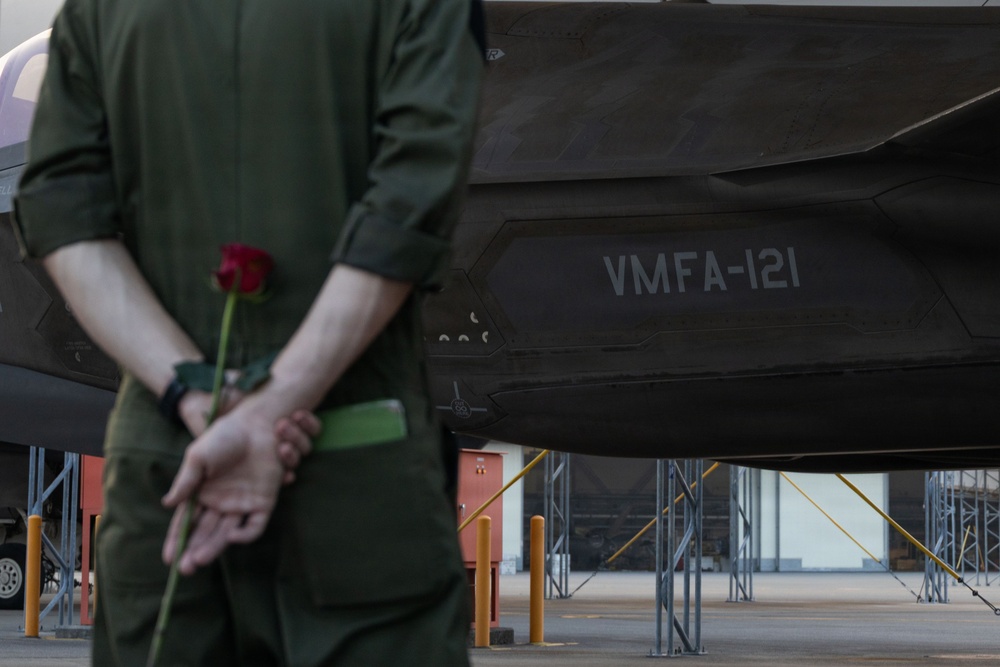 VMFA-121 returns home from 31st Marine Expeditionary Unit