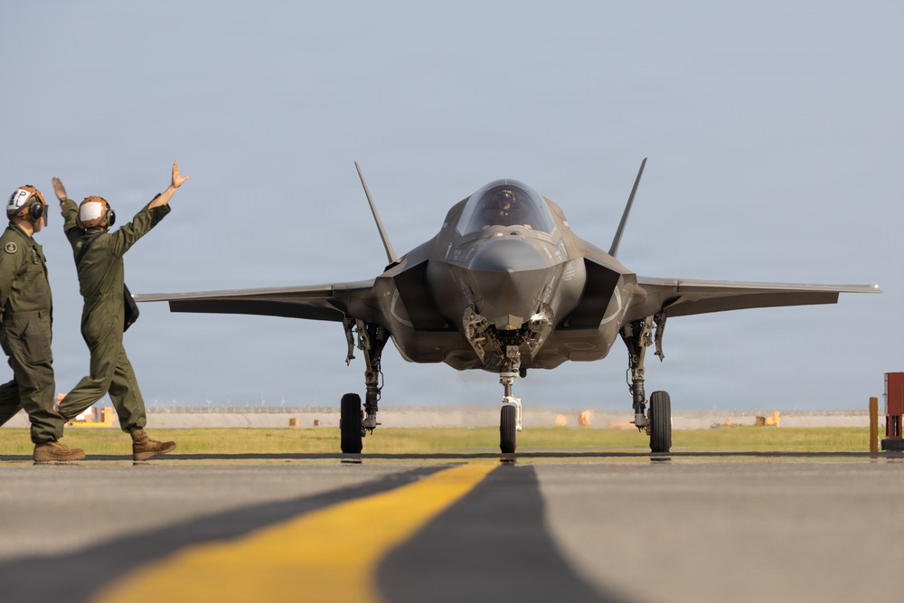 VMFA-121 returns home from 31st Marine Expeditionary Unit