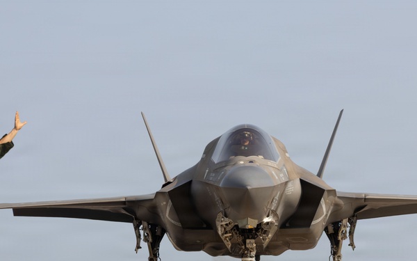 VMFA-121 returns home from 31st Marine Expeditionary Unit