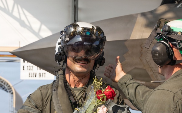 VMFA-121 returns home from 31st Marine Expeditionary Unit