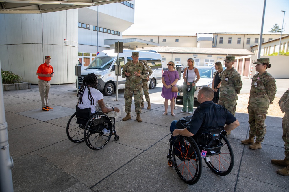 Combat-Injured Marines Return to LRMC