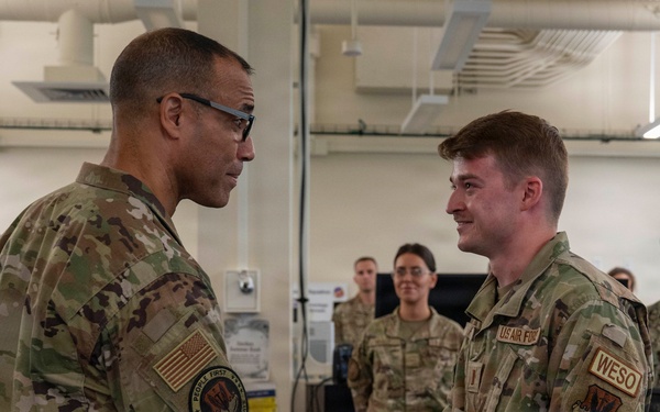 ACC commander visits PACAF