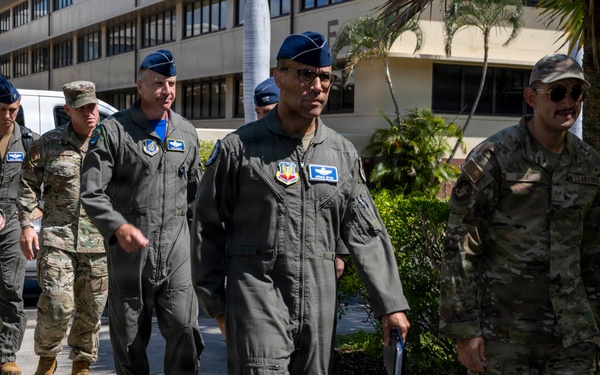 ACC commander visits PACAF