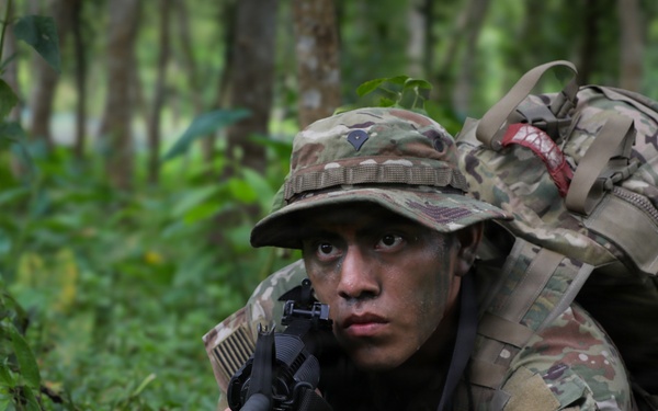 U.S. and Bangladesh Forces Strengthen Skills during FTX